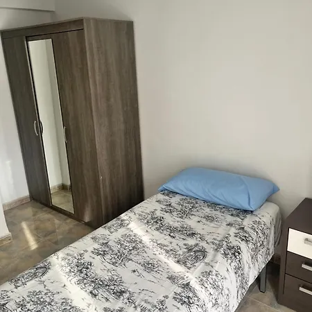 El Tomelloso Apartment *